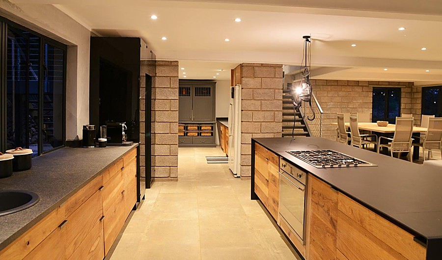 Kitchen renovation with exposed structural blockwork feature wall - Faerie Glen, Pretoria