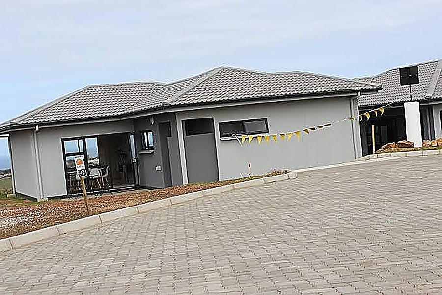 Completed single-storey residential home built by Africa Singatha Construction